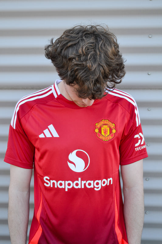 2024-25 Manchester United Home Shirt image 0